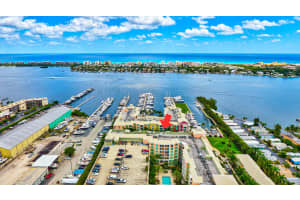 806 E Windward Way   416, Lantana, FL 33462 Sold 10/13/22