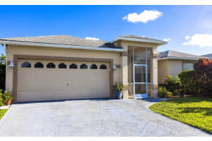 1219  Baycourt Isle, Green Acres, FL 33413 Sold 10/03/22