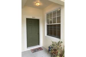 1550 SE Sheffield Terrace   103, Stuart, FL 34994 Sold 03/17/23