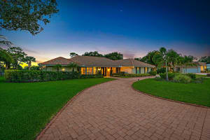 116 SE Turtle Creek Drive, Tequesta, FL 33469 Sold 03/27/23