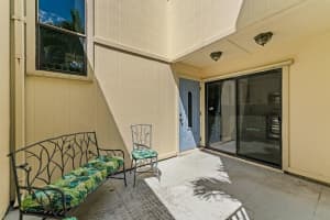 8015  Edgemere Lane, Palm Beach Gardens, FL 33410 Sold 12/29/22