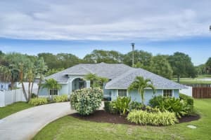 4044  57th Terrace, Vero Beach, FL 32966 Sold 10/17/22