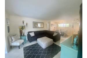 23 Colonial Club Dr, Boynton Beach, FL 33435, Sold 11/18/22