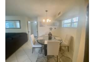 23 Colonial Club Dr, Boynton Beach, FL 33435, Sold 11/18/22
