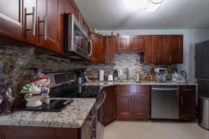 204  Foxtail Drive   F-1, Green Acres, FL 33415 Sold 11/10/22