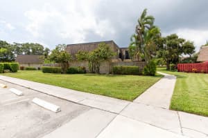 2885 SW 22nd Circle   50d, Delray Beach, FL 33445 Sold 11/10/22