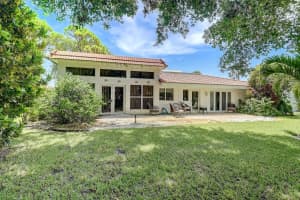 654 W Lakewoode Circle, Delray Beach, FL 33445 Sold 11/17/22