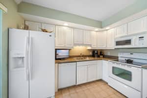 111  Ocean Cove Drive, Jupiter, FL 33477 Sold 10/31/22