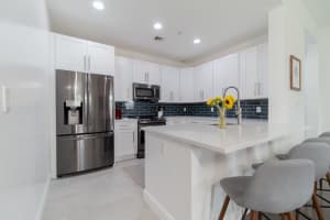 3960 N Flagler Dr, West Palm Beach, FL 33407, Sold 10/21/22