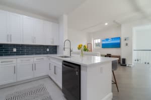 3960 N Flagler Dr, West Palm Beach, FL 33407, Sold 10/21/22