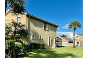 7658 Sonesta Shores Drive, Lake Worth, FL 33463 Sold 07/31/24
