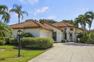 2922 SW Mariposa Circle, Palm City, FL 34990 Sold 12/12/22