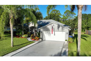 741  46th Square, Vero Beach, FL 32968 Sold 10/17/22