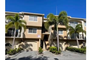 1000 Crestwood Ct S, Royal Palm Beach, FL 33411, Sold 11/30/22