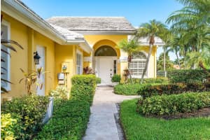 2378  Saratoga Bay Drive, West Palm Beach, FL 33409 Sold 11/18/22