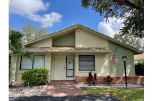 4135 Palm Forest Dr N, Delray Beach, FL 33445, Sold 01/18/23