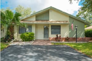 4135 Palm Forest Dr N, Delray Beach, FL 33445, Sold 01/18/23