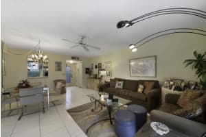 18 Willowbrook Ln, Delray Beach, FL 33446, Sold 11/08/22