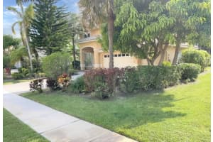 511  Cypress Crossing, Wellington, FL 33414 Sold 03/15/23