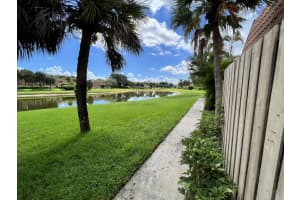 802 Blue Ridge Cir, West Palm Beach, FL 33409, Sold 11/17/22