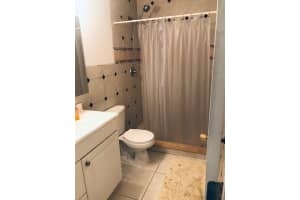 419  Us Highway 1    212, North Palm Beach, FL 33408 Sold 11/02/22