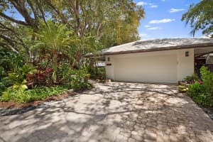 5288 Boca Marina Cir, Boca Raton, FL 33487, Sold 10/31/22