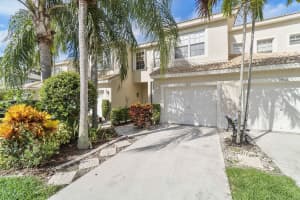 9962  Lago Drive, Boynton Beach, FL 33472 Sold 01/03/23