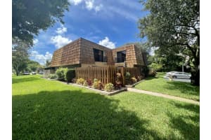 1724 E Forest Lakes    C, West Palm Beach, FL 33406 Sold 10/21/22