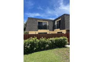 2901  Sw 22nd Cir A, Delray Beach, FL 33445 Sold 10/26/22