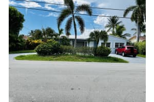 2560 SE 9th Street, Pompano Beach, FL 33062 Sold 03/03/23