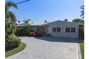 2560 SE 9th Street, Pompano Beach, FL 33062 Sold 03/03/23