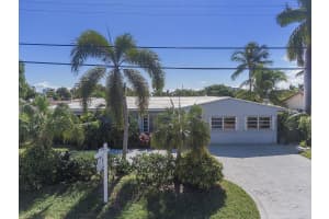 2560 SE 9th Street, Pompano Beach, FL 33062 Sold 03/03/23