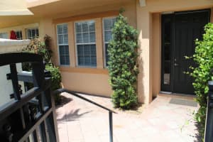 2542  Gardens Parkway, Palm Beach Gardens, FL 33410 Sold 10/07/22