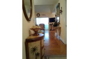 2601  Boundbrook Boulevard   113, West Palm Beach, FL 33406 Sold 11/01/22
