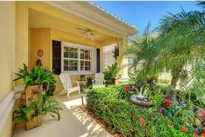 8628 SW Cruden Bay Court, Stuart, FL 34997 Sold 11/01/22