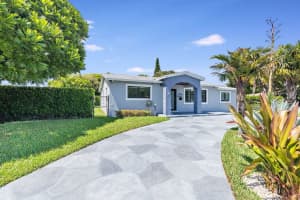 8001  Arlington Place, West Palm Beach, FL 33405 Sold 10/11/22