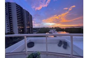 4600 N Ocean Drive   404, Singer Island, FL 33404 Sold 08/07/23