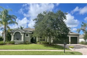 1320  Scarlet Oak Circle, Vero Beach, FL 32966 Sold 11/22/22