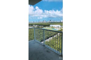 15051 Royal Oaks Ln, North Miami, FL 33181, Sold 12/08/22