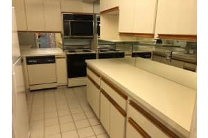 10137 S 40th Way  S 233, Boynton Beach, FL 33436 Sold 12/09/22