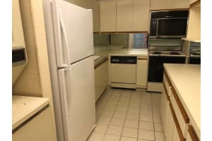 10137 S 40th Way  S 233, Boynton Beach, FL 33436 Sold 12/09/22