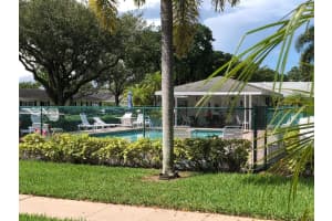 10137 S 40th Way  S 233, Boynton Beach, FL 33436 Sold 12/09/22