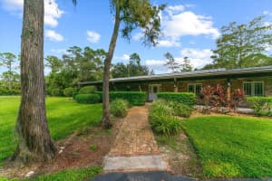 1836 Stallion Dr, Loxahatchee, FL 33470, Sold 11/30/22