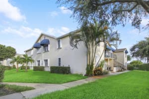 177  Waterside Drive, Hypoluxo, FL 33462 Sold 11/21/22