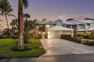 8994 SE Riverfront Terrace, Tequesta, FL 33469 Sold 01/30/23