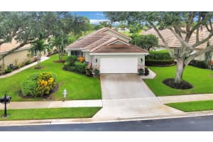 285  Sherwood Forest Drive, Delray Beach, FL 33445 Sold 11/30/22