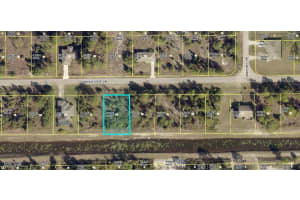 956 Candlelight Drive, Lehigh Acres, FL 33974 - MLS#R10832835
