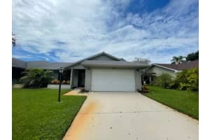12736 SE Pinehurst Court, Hobe Sound, FL 33455 Sold 04/24/23