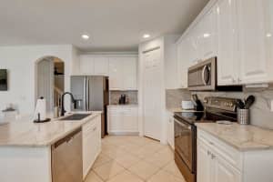 61  Legacy Court   61, Delray Beach, FL 33445 Sold 12/08/22