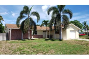 7533 SE Peacock St, Hobe Sound, FL 33455, Sold 11/14/22